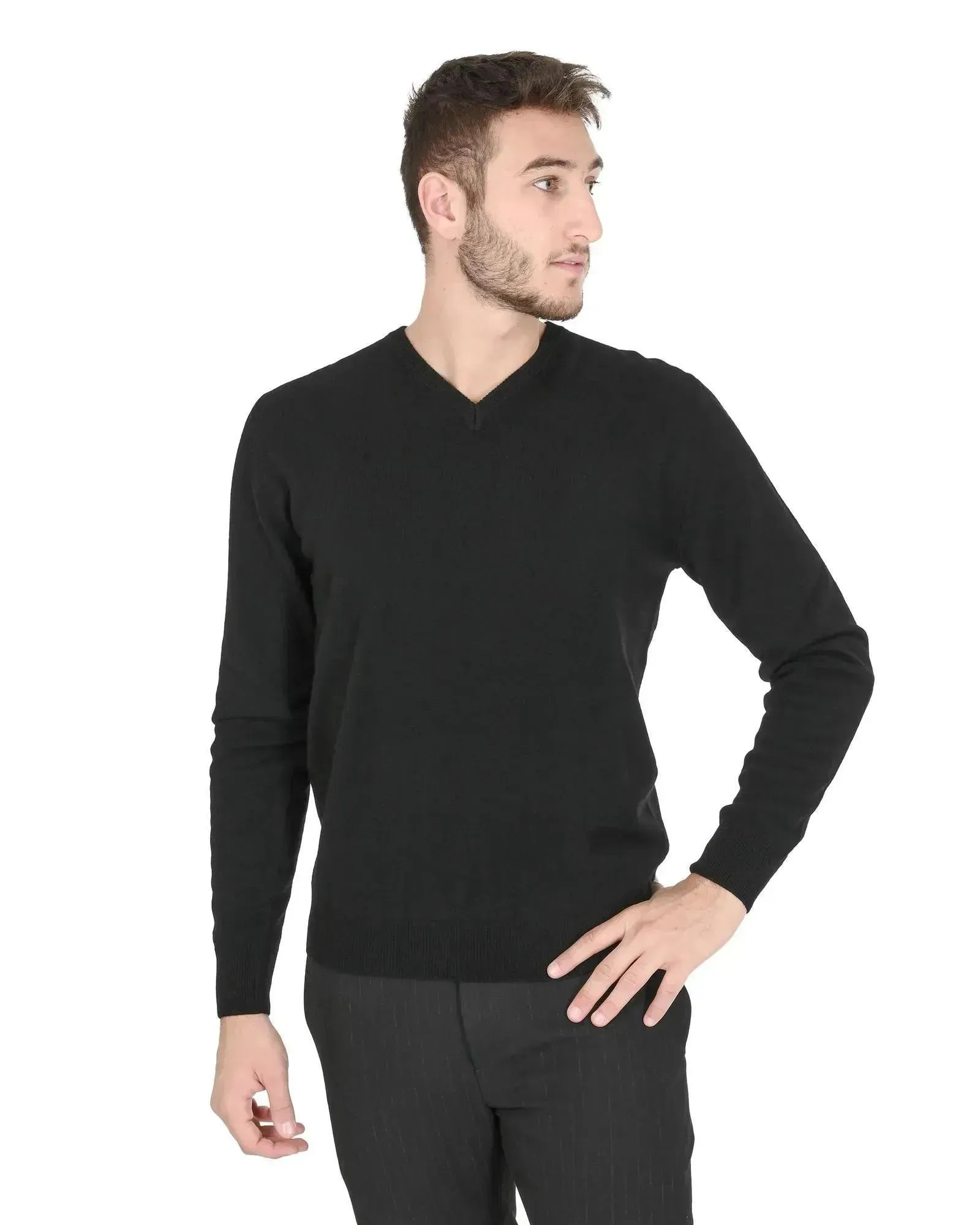 Crown of Edinburgh Cashmere Men's Refined Cashmere V-Neck Sweater in Black - 3XL