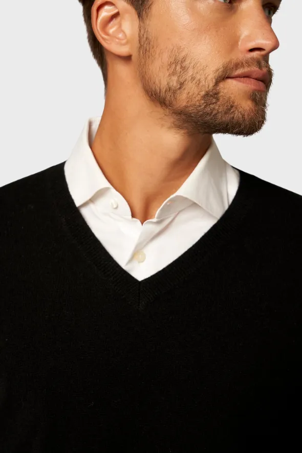Solid V-Neck Merino-Cashmere Sweater