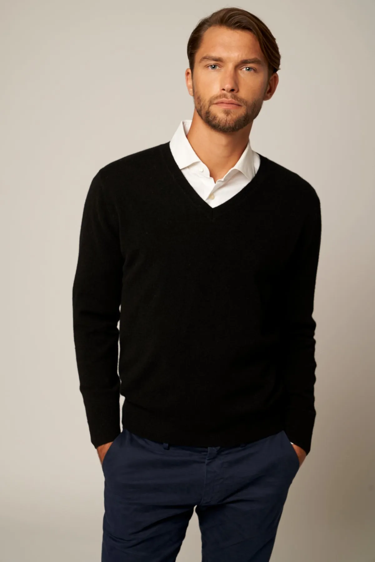 Solid V-Neck Merino-Cashmere Sweater