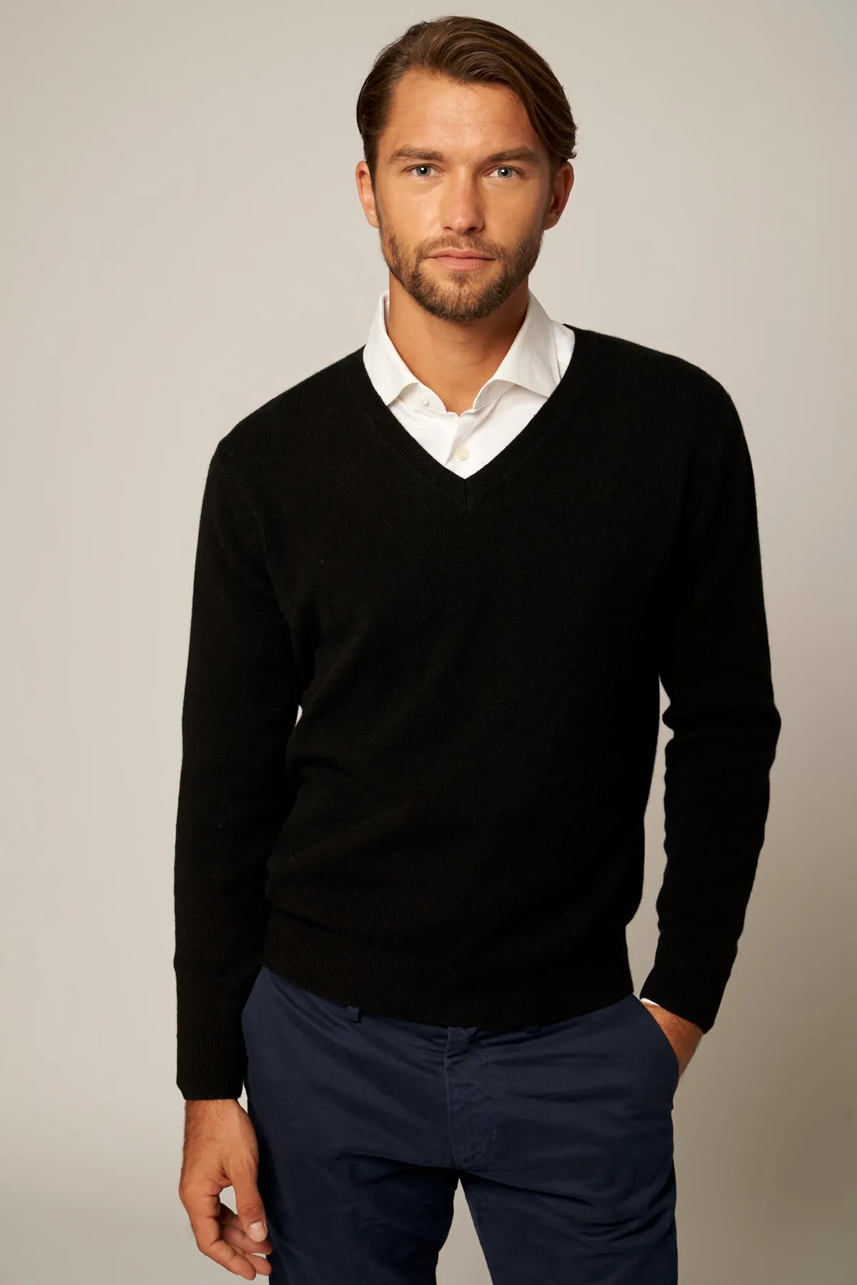 Solid V-Neck Merino-Cashmere Sweater